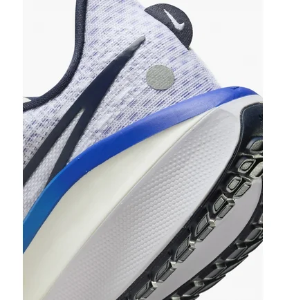 Кросівки чоловічі Nike Vomero 17 Road Running Shoes White FB1309-100