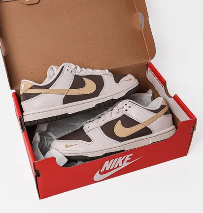 Кросівки жіночі Nike Dunk Low Phantom Sesame Beige/Brown HM9655-001