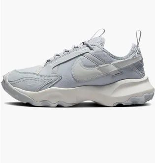 Кроссовки женские Nike Tc 7900 Grey DD9682-005