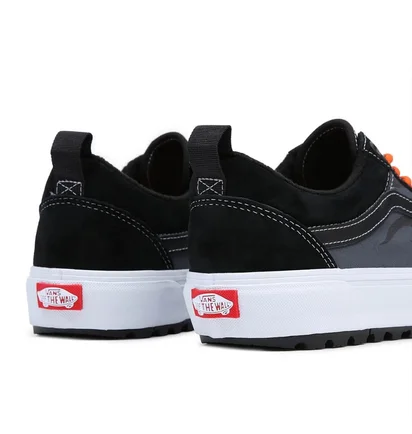 Кеды унисекс Vans Old Skool Mte-1 Tonal Flame Black VN0A5I12KOU1