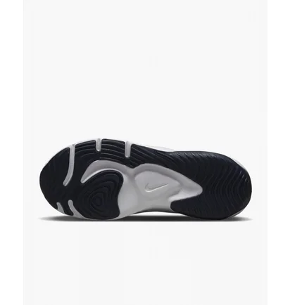 Кросівки чоловічі Nike Legend Essential 3 Next Nature Black DM1120-401