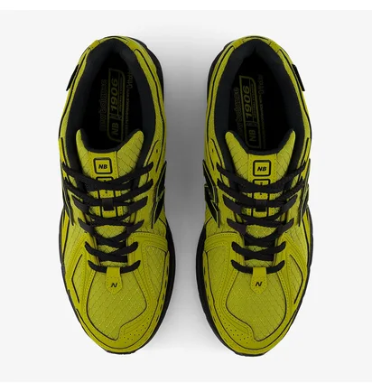 Кроссовки мужские New Balance 1906R Cordura Green M1906RWD
