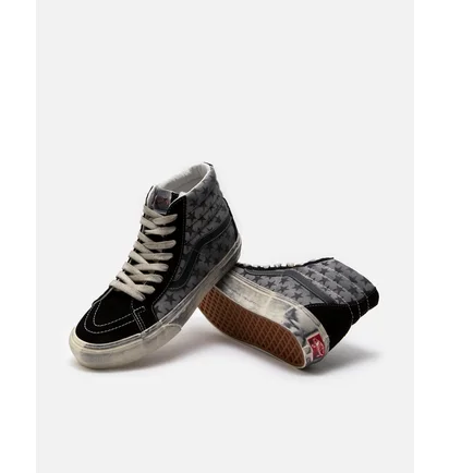 Кеды женские Vans Vault X Bianca Chandôn Ua Sk8-Hi Grey VN0A4BVH82Q1