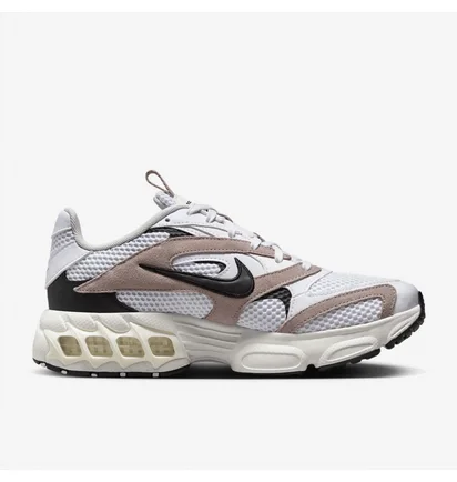 Кросівки жіночі Nike Sportswear Air Zoom Fire White FN3483-100