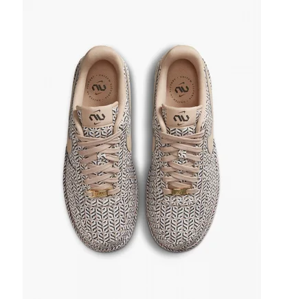 Кросівки жіночі Nike Air Force 1 Lx Shoes Brown DZ2789-200