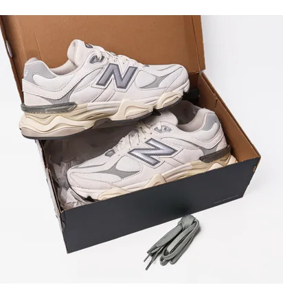 Кросівки чоловічі New Balance 9060 Casual Shoes White U9060Eca
