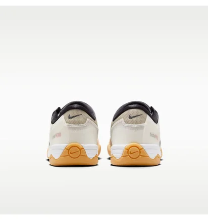 Кроссовки мужские Nike Total 90 MenS Shoes Beige IB8182-100