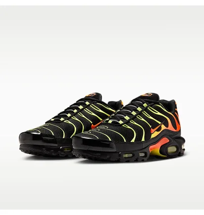 Кроссовки мужские Nike Air Max Plus MenS Shoes Black DM0032-028