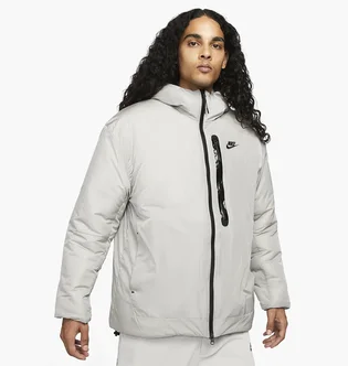Куртка мужская Nike M Tf Filled Jkt Wvn Tech+ Grey Dq4742-016