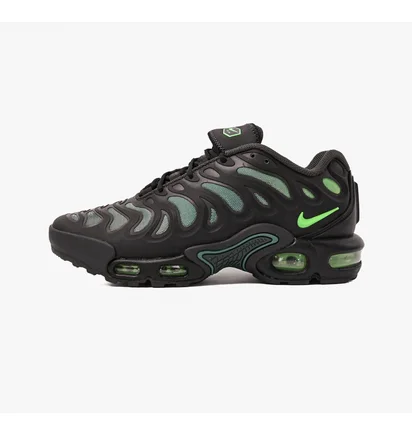 Кросівки чоловічі Nike Air Max Plus Drift Shoes Black/Green FD4290-006