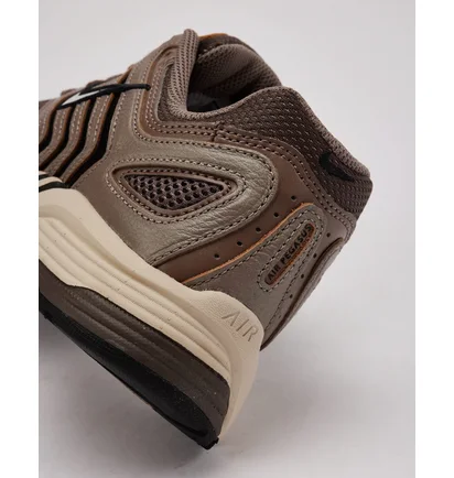Кросівки жіночі Nike Air Pegasus 2005 Brown HQ5725-200