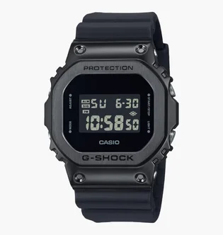 Часы мужские Casio G-Shock GM-5600UB-1ER