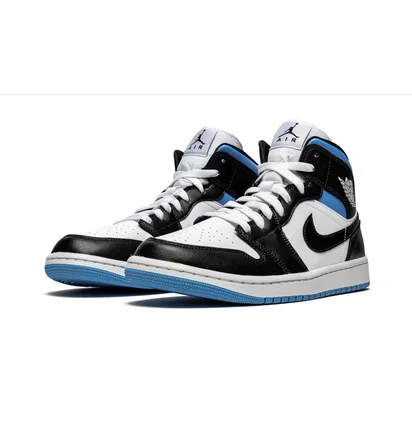 Кроссовки женские Air Jordan Wmns 1 Mid White/Black BQ6472-102