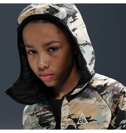 Куртка детская Nike Acg Tfadv Lava Roam Black/Camo HQ9648-010
