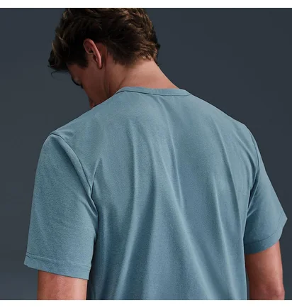 Футболка мужская Nike Hyverse T-Shirt Green HQ7987-006
