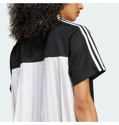 Футболка женская Adidas Originals Black JZ6783