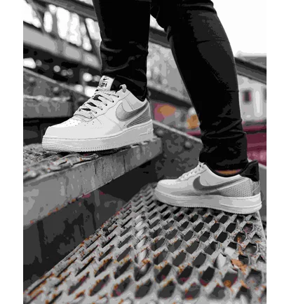 Кросівки жіночі Nike Air Force 1 07 Se White CT1992-100