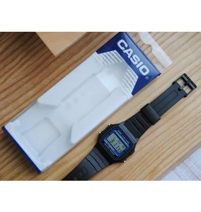 Годинник унісекс Casio F-105W-1A