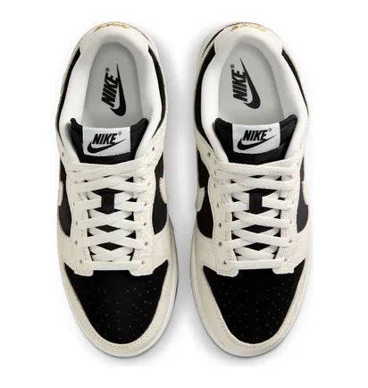 Кросівки жіночі Nike Dunk Low WomenS Shoes Black IF3944-001