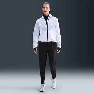 Штани жіночі Nike Swift Black HV6088-010
