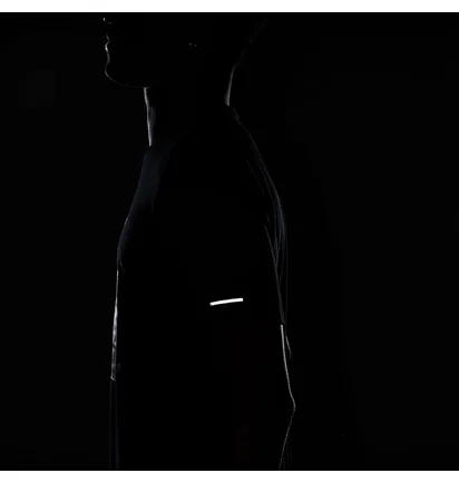 Футболка чоловіча Nike Dri-Fit Run Energy Ss Top Black HJ4158-010