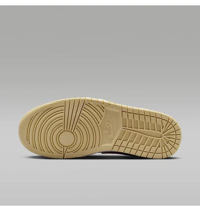 Кроссовки женские Air Jordan 1 Low Beige HV6530-100