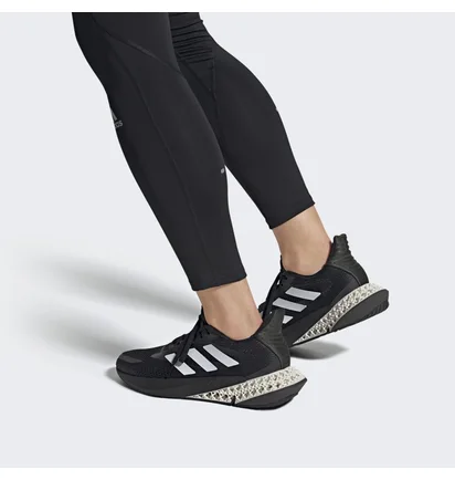 Кроссовки мужские Adidas 4Dfwd Pulse Shoes Black Q46450