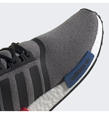 Кроссовки мужские Adidas Nmd_R1 Shoes Grey GZ7924