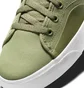 Кроссовки унисекс Nike Sb Blzr Court D V D L Skate Shoes Olive CZ5605-300