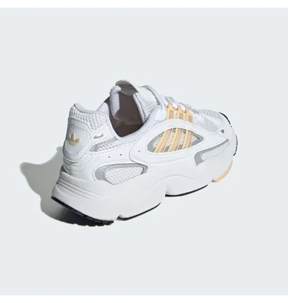 Кросівки жіночі Adidas Ozmillen Shoes White ID0572