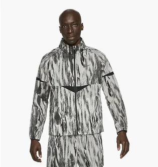 Ветровка мужская Nike Windrunner Wild Run White/Grey DA1161-077