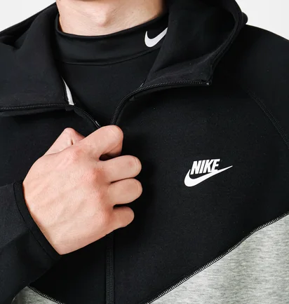 Толстовка чоловіча Nike Sportswear Tech Fleece Windrunner Full-Zip Hoodie Black/White FB7921-064