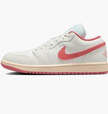 Кроссовки женские Air Jordan 1 Low White DC0774-109