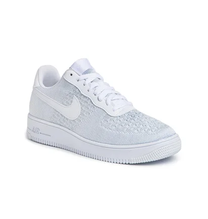 Кроссовки мужские Nike Air Force 1 Low Flyknit Triple White AV3042-100