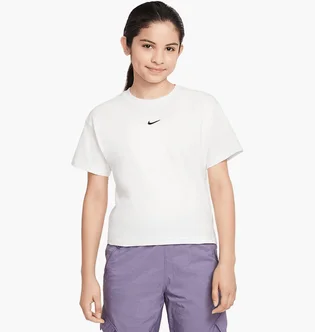 Футболка детская Nike Sportswear Essential White FZ5559-100