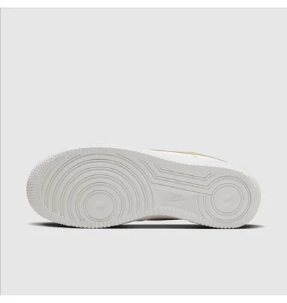 Кросівки жіночі Nike Air Force 1 `07 Low White DD8959-106