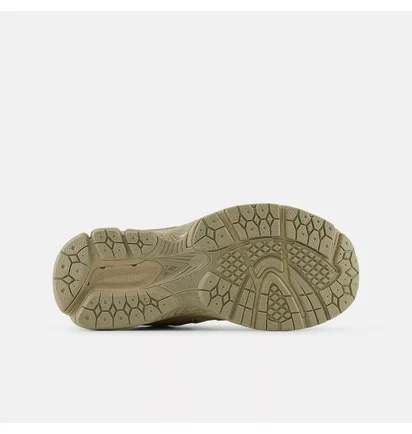Кроссовки женские New Balance 2002 Olive G20029KL