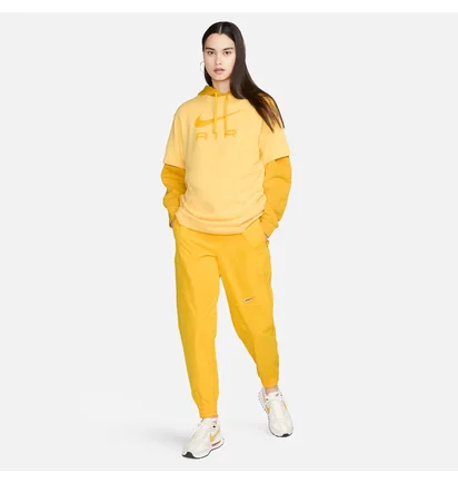 Футболка женская Nike Nsw Tee Air Bf Yellow DX7918-795