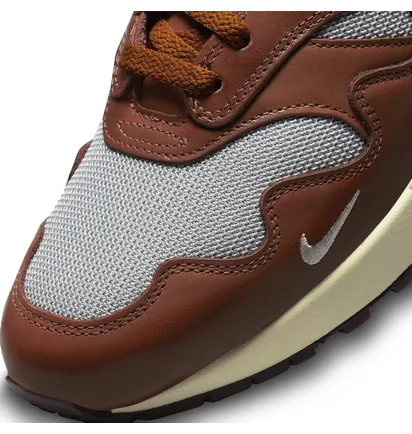 Кросівки чоловічі Nike Air Max 1 Patta The Next Wave Dark Russett Brown/Grey DO9549-200