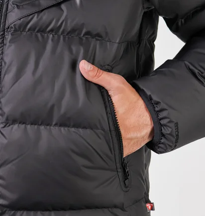 Пуховик чоловічий Nike Storm-Fit Windrunner Primaloft® Black FB8185-010