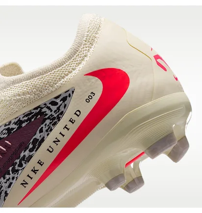Бутси дитячі Nike Phantom 6 Low Pro Bordo/Beige IR4192-661