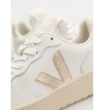 Кроссовки женские Veja V-10 White VI0220737