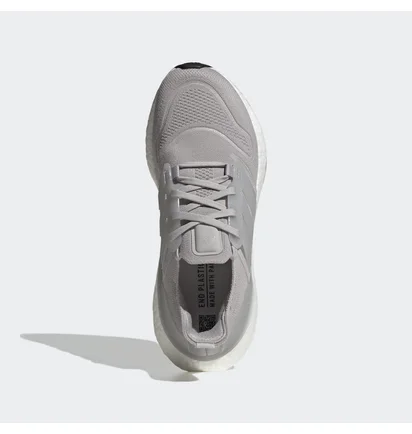 Кросівки жіночі Adidas Ultraboost 22 Grey GX5594