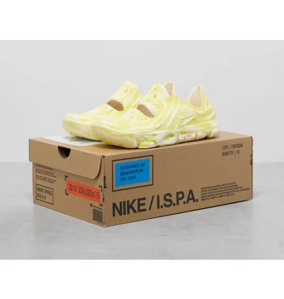 Тапочки мужские Nike Ispa Universal Women Yellow DM0886-102