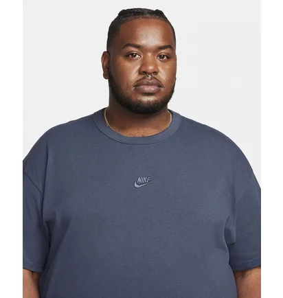Футболка чоловіча Nike Sportswear Premium Essentials T-Shirt Blue DO7392-437