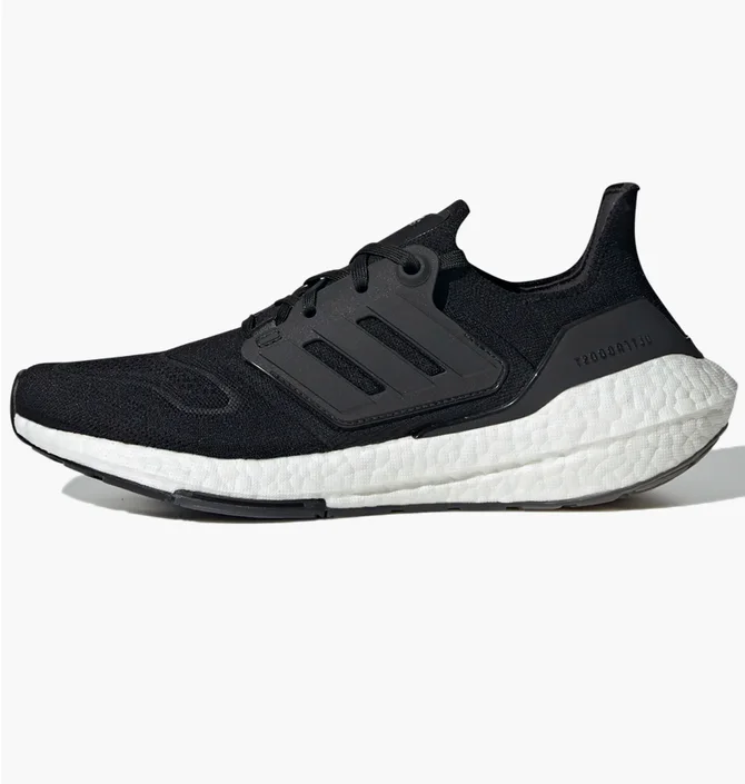 Кроссовки женские Adidas Ultraboost 22 Black GX5591