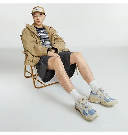 Кроссовки мужские New Balance 2002R Beige/Light Blue M2002RBZ