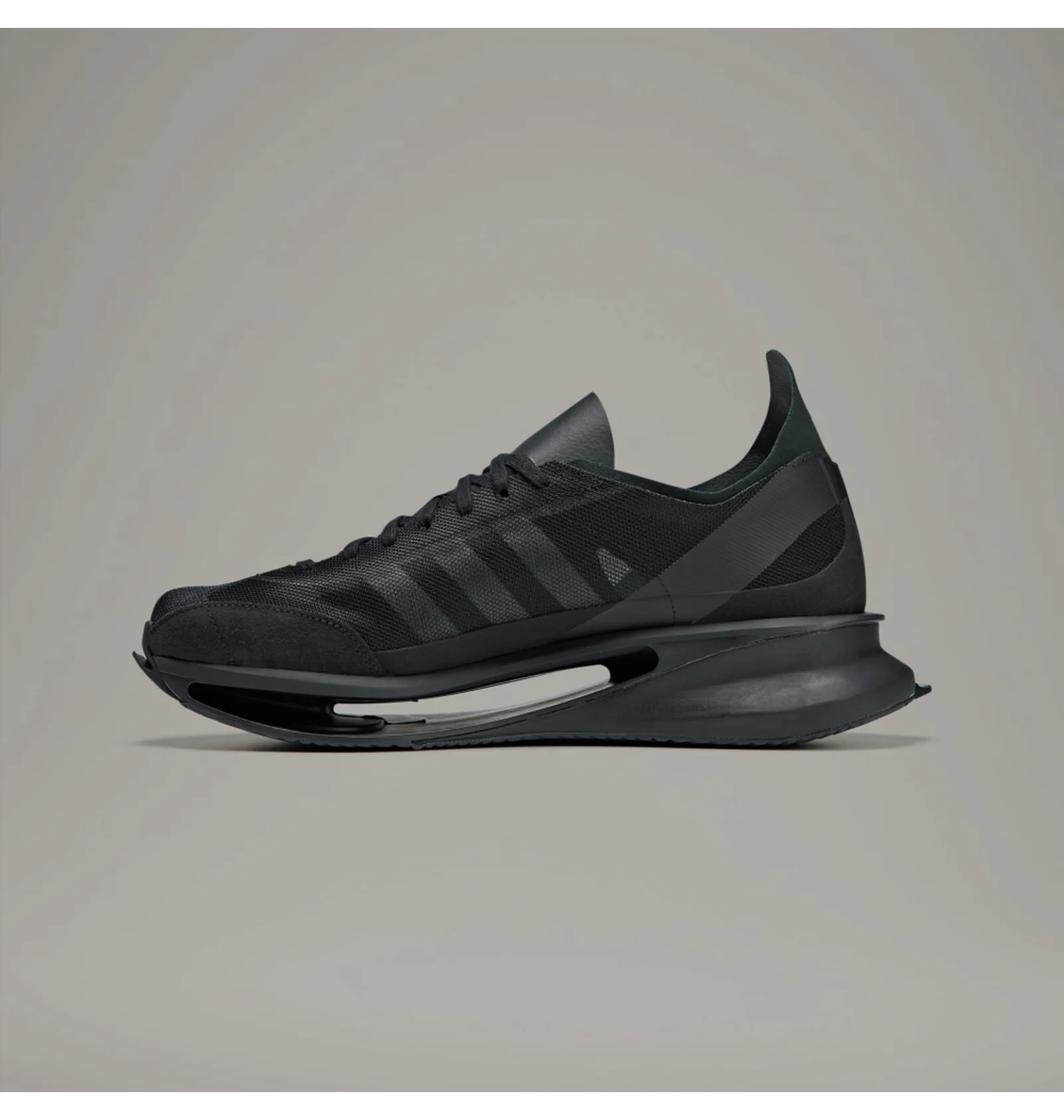 ᐉ Кросівки унісекс Adidas Y-3 S-Gendo Run Black IE5700 - придбати