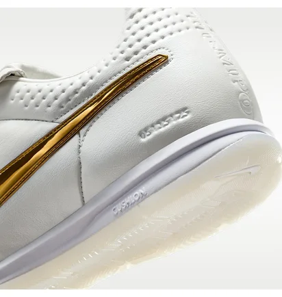 Бутсы мужские Nike Tiempo Legend Regen Se Ic White IF4389-100