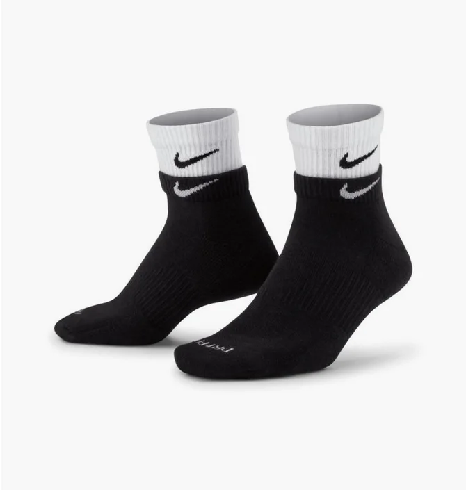 Шкарпетки унісекс Nike Everyday Plus Cush Ankle Black (1 пара) Dh4058-011